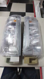 ISUZU NHR 4JJ1 CORNER LAMP