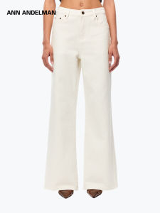 ANN ANDELMAN | Flared Straight Leg Simple White Jeans