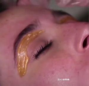 Painless depilation of hard wax beans Neutral depilation of legs and arms Full body application of all kinds of fragrant depilation wax beans 100g/300g