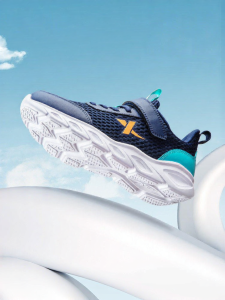 XTEP | Breathable Hook-and-Loop Mesh Boys Casual Running Shoes