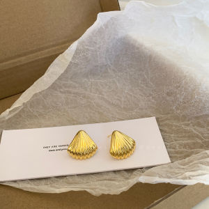 Unique Shell Silver Needle Earrings Womens Fashion Jewelry Simple Luxury Design Geometric Pattern Korean Style Ear Jewelry