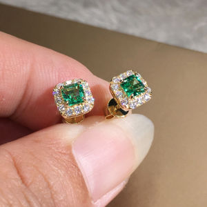 Huitan Bright Zirconia Bông Tai Dành Cho Nữ Thời Trang Lễ Cưới Phụ Kiện Bông Tai Hình Học Đa Năng Để Đeo Hàng Ngày