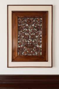 Hiasan dinding ukiran bunga kayu jati 85x60