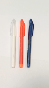 ปากกาลบได้ ปากกาเจล เขียนลื่น 0.5มม หมึกเข้มชัดเจน ลบง่าย สีน้ำเงิน แดง ดำ