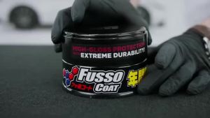 [Local Seller] Soft99 Fusso Coat Wax 200g – Long-Lasting 12 Months Shine for Dark & Light Cars