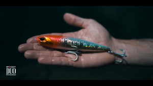 เหยื่อปลอม DUO REALIS FANGSTICK (BONE) 150 SW