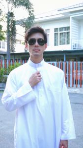 ชุดโต๊ปผู้ชายมุสลิมสีขาวล้วน แบรนด์นำเข้า ดัฟฟะห์(Daffah) AB63 รุสมีนีมุสลิม