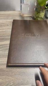 BÌa menu A4 in chìm 10 lá màu đen nâu cho nhà hàng khách sạn