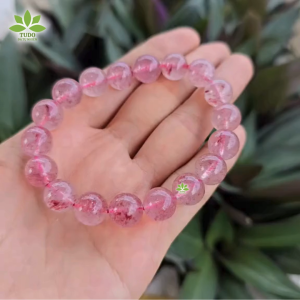 Q2467 Vòng Thạch Anh Dâu Hồng 10li trong trẻo hợp Hỏa & Thổ - Phong Thủy TUDO