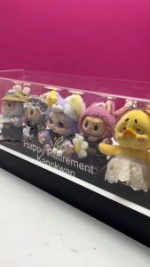 roacrylic พร้อมส่ง กล่องครอบโมเดลพร้อมฐานดำพร้อมชุดไฟ Led ใส่โมเดล อาร์ททอย popmart display box กล่องโชว์กันฝุ่น