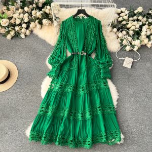 Court Style Dress Spring Womens Exquisite Hollow-out Lace Slim Fit Patchwork Long French Puff Sleeves Classy Dress