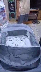 เปลเด็กพับได้ พับได้ เปลถอดได้ ป้องกันการพลิกกลับ เย็บเตียงขนาดใหญ่