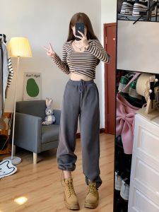กางเกงวอร์มสีเทาเข้มสำหรับผู้หญิง กางเกงขายาวทรงหลวมสไตล์อเมริกัน กางเกงขายาวทรงหลวมสำหรับผู้หญิงไซส์เล็ก กระเป๋า กางเกงขายาวทรงตรง