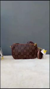 Tas Wanita untuk Berbagai Acara: Tas Selempang Wanita Import