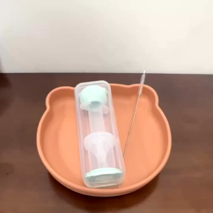 Dụng cụ bón thuốc chống sặc  có đầu silicon mềm hình gấu [ kèm hộp đựng và cọ rửa]