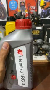 Oli Idemitsu 2T Semi Synthetic Jaso FC Oli Samping Motor 2 tax 800ml