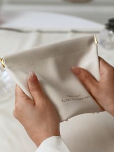 FUN POINT Mini Coin Purse Storage Bag Portable Lipstick Cosmetic Pouch Earphones Storage Charging Cable