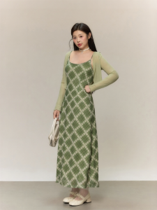 JULULOOK | Bộ Đầm Ôm Eo Kiểu Dáng Xòe