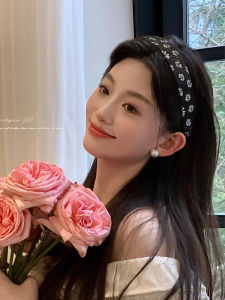 ที่คาดผมแบบหัวเข็มขัดที่มีศักยภาพของมนุษย์สำหรับใช้ในชีวิตประจำวัน ที่ซับผมได้ดี ใช้งานง่าย ซักได้ ใส่ได้ทุกวัน