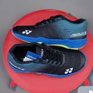 Sepatu Yonex Bulutangkis anak / sepatu yonex badminton anak / sepatu olahraga yonex / sport shoes / running shoes / yonex shoes