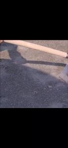 【รับประกัน 10 ปี】ใส่ด้ามเหล็กและไม้ยางนา ยาว 120 ซม. ใส่ด้ามพร้อมใช้งาน ทำจากด้ามเหล็กแป๊บ แข็งแรง จอบ จก เสียม ขุดดิน ถากหญ้า ขุดหลุม จอบถางหญ้า จอบขุด จอบถาก จอบแมงกานีส  จอบขุดดิน