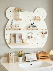 BEIQIVI | Custom Shape Cartoon Style Kids Room Wooden Pegboard Shelf