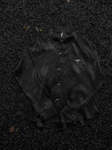 Chinese Style Dragon Pattern Dark Shirt: A Fashion Statement