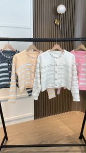 B3998 Crystal Pearl Furry Striped Cardigan