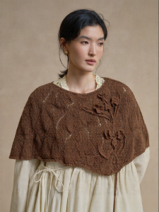 Handcrafted Hook Flower Golden Silk Big Belly Yarn Shawl