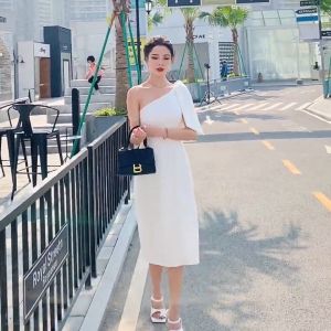 PinkP 9298 เดรสปาดไหล่สไตล์ฝรั่งเศส 2 สี ขาว/ชมพู โบว์ไหล่เฉียงสลิมมิ่ง เซ็กซี่ ราคาที่สุดในอินเทอร์เน็ต