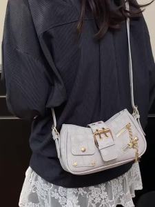 MOUSSON กระเป๋าสะพายไหล่ผู้หญิง กระเป๋าสะพายไหล่สไตล์มอเตอร์ไซค์ PU พร้อมจี้รูปดาวสำหรับผู้หญิง