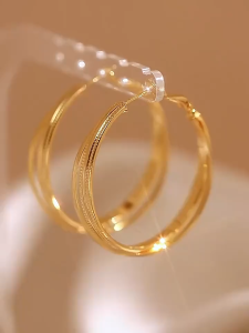 Gold Circle Earrings 18k Gold Pawnable Legit Popular Womens Item High-end Style Delicate Luxury Niche Unique Personality Ear Stud Jewelry