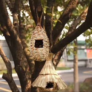 Hand-Woven Bird HouseGrass Bird HutHanging Bird HouseCozy Resting Place Small Bird Hideaway Outside Hanging Resting