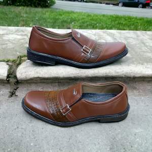 Sepatu Pria Tampan- Sepatu Pantofel Pria Formal Tali/ Kantor/ Pesta Kokoh anti slip