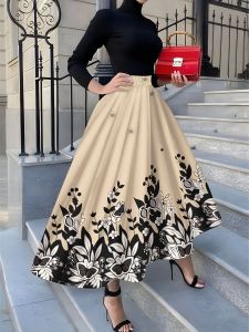 Printed Design Four Seasons Flower Black and White Pattern Holiday Style Half Skirt