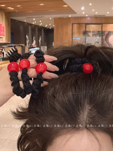 ยางรัดผมทรงกลมสีแดงหรูหรา ยางรัดผมทรงกลมสำหรับผู้หญิง ยางรัดผมยืดหยุ่นสูง ทนทาน แฟชั่น วัสดุอื่นๆ สไตล์เกาหลี