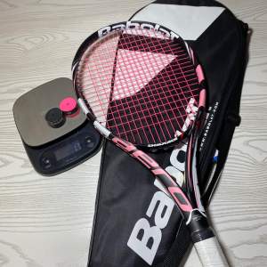 RAKET TENIS BABOLAT AERO PRO PINK FAIR LADY FULLSET PREMIUM IMPORT