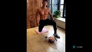 Con lăn tập bụng trợ lựcdụng cụ tập plank giảm mỡ bụng hiệu quả hạn chế sai tư thế trấn thương