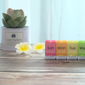 Portable Medicine Case 7 Days Weekly Travel Pill Case Organizer Holder Box Dispenser Pillbox Pill Cutter