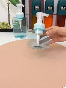 Chai pha chế chăm sóc đa năng chai pha chế dầu gội và kem dưỡng da cũng có thể giúp tạo bọt sữa rửa mặt