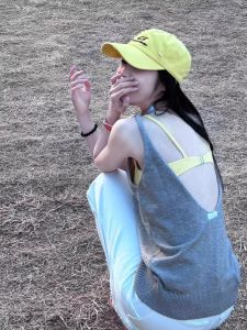 สีเทาเข้ม ถักเปลือย เสื้อกั๊ก ผู้หญิง ฤดูร้อน หลวม แขนกุด แจ๊กเก็ตสุดฮอต เด็กผู้หญิง สไตล์ด้าย องค์ประกอบยอดนิยม ชุดทํางาน