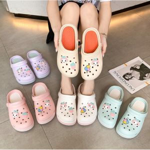 Cute Cartoon Women's Sandals: A Guide to Comfortable & Stylish Walking Shoes