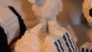 HSANHE ชุดตัวต่อ Snoopy & Building Blocks ชุดตัวต่อ 1000 ชิ้น ของเล่นเด็ก ตัวต่อนาโน ของขวัญวันเกิด บริบท สำหรับโรงเรียน