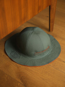 หมวกตกปลาแบบสองหน้า ACAP Brand สไตล์ย้อนยุคสไตล์อเมริกัน กันน้ำ สำหรับผู้ชายและผู้หญิง อเนกประสงค์ ฤดูใบไม้ผลิ ฤดูร้อน ฤดูใบไม้ร่วง ฤดูหนาว