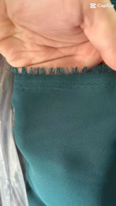 1 Mét Vải Voan Chiffon 2 Màu Xanh Lá Trầm / Đỏ Huyết Dụ Khổ 1m6 Hàng Công Ty