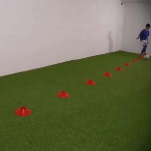 10Pcs Football Sign Round Disc Flat Cone Agility Hurdles Training Equipment Sports Field Marker Multi Sport Space With Plastic Stand Holder Bucket Pressure Resistant OP