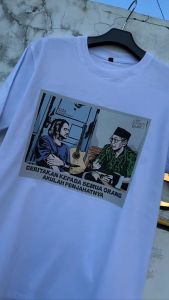 Kaos PRIA DENGAN NIAT BAIK by MarkasKaos.id / Kaos Kata Kata / Kaos Keren / Kaos Distro Premium / Kaos Pekerja Keras / Kaos Profesi Keren / Kaos Pria Wanita / Kaos Cotton Combed 24s