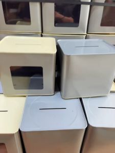 ปี๊บออมสิน กระปุกออมสินพร้อมตารางออมเงิน แบบเปิดไม่ได้