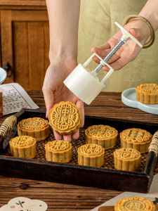 Traditional Text Mooncakes Hand Pressed Guangdong Style Baking Home Use 50g 75g New Model 2025 Ice Skin Mooncakes Baking Tools