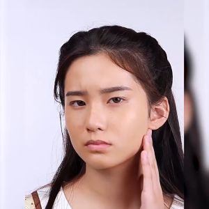 LAIKOU White Skin Whitening Fade Cleanser Niacinamide Fade Blemishes Foam Cleanser Facial Wash 80g